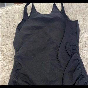bundle 4 lululemon shirts